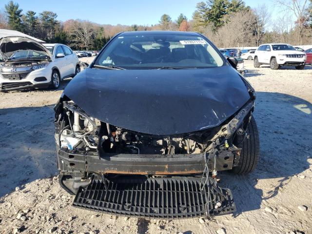 Toyota Corolla L Image 2