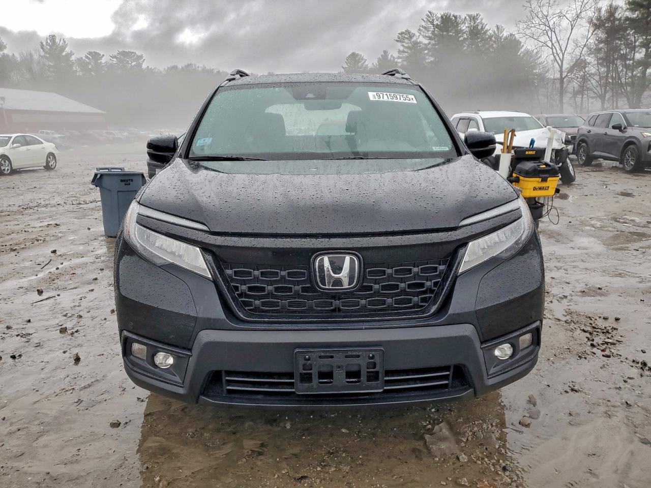 Honda Passport Touring Image 5