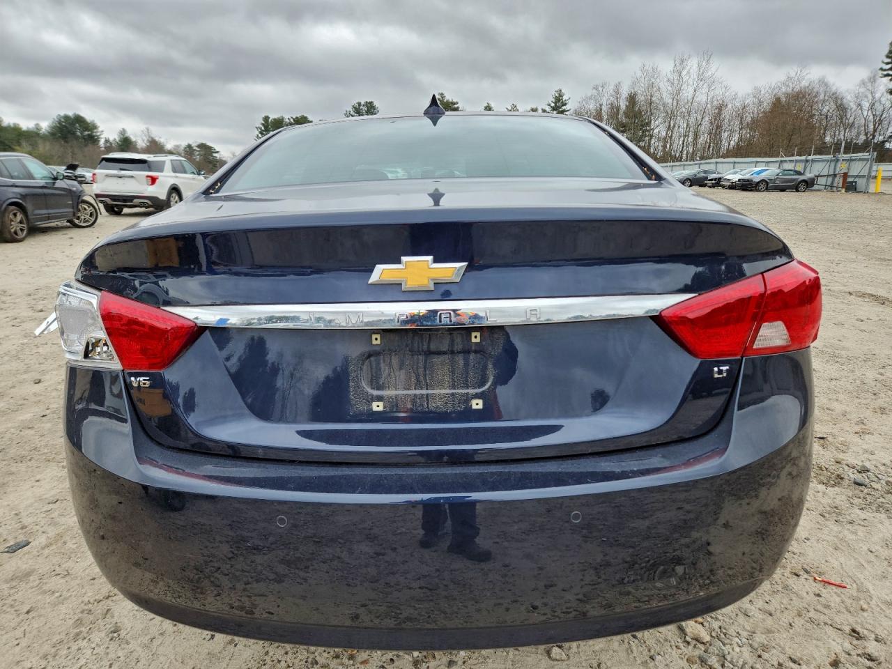 Chevrolet Impala Lt Image 6