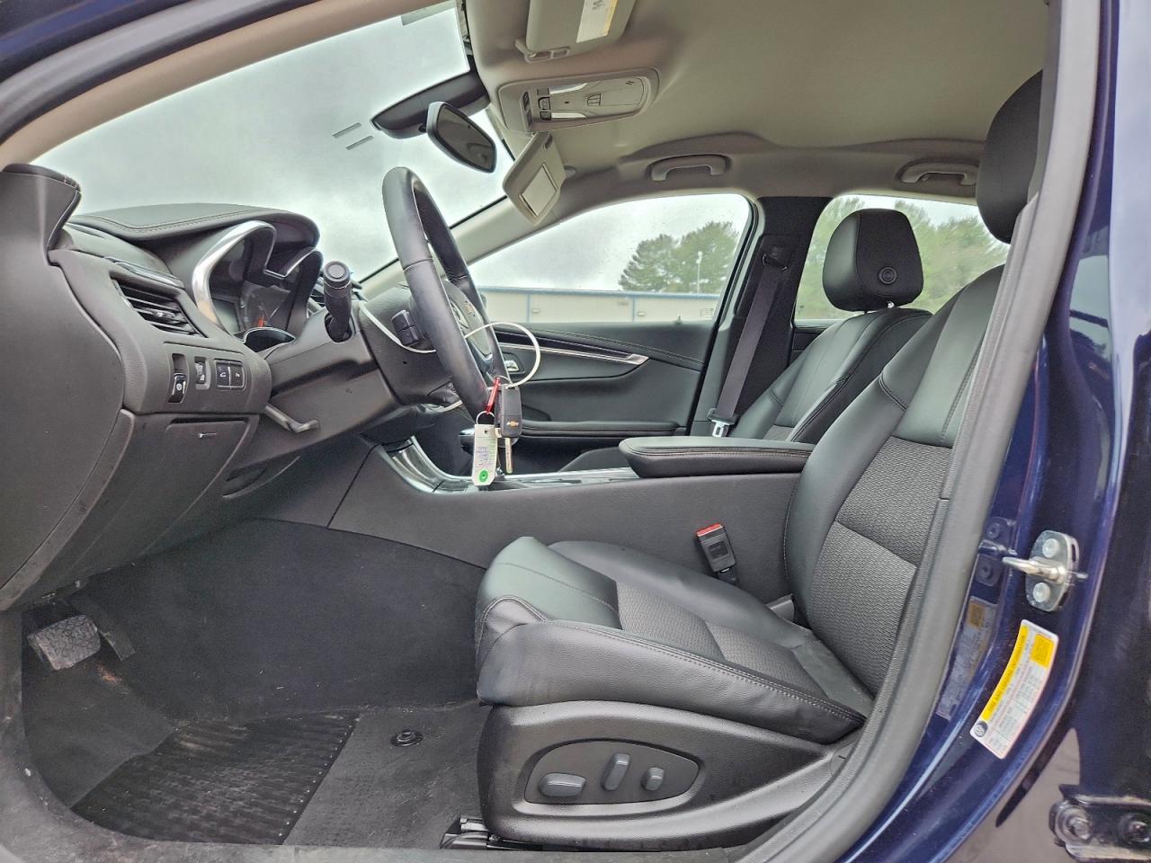 Chevrolet Impala Lt Image 8