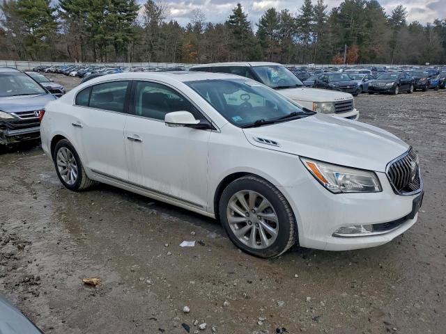 Buick LaCrosse Image 6