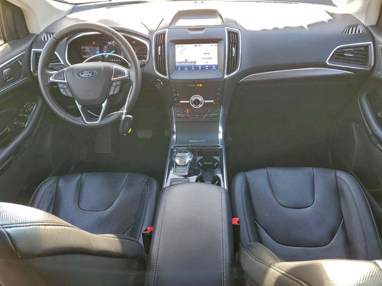 Ford Edge Titanium Image 6