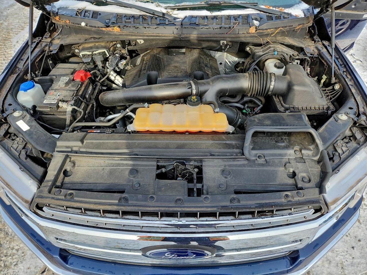 Ford F-150 Supercrew Image 9