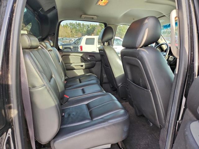 Chevrolet Avalanche Lt Image 12