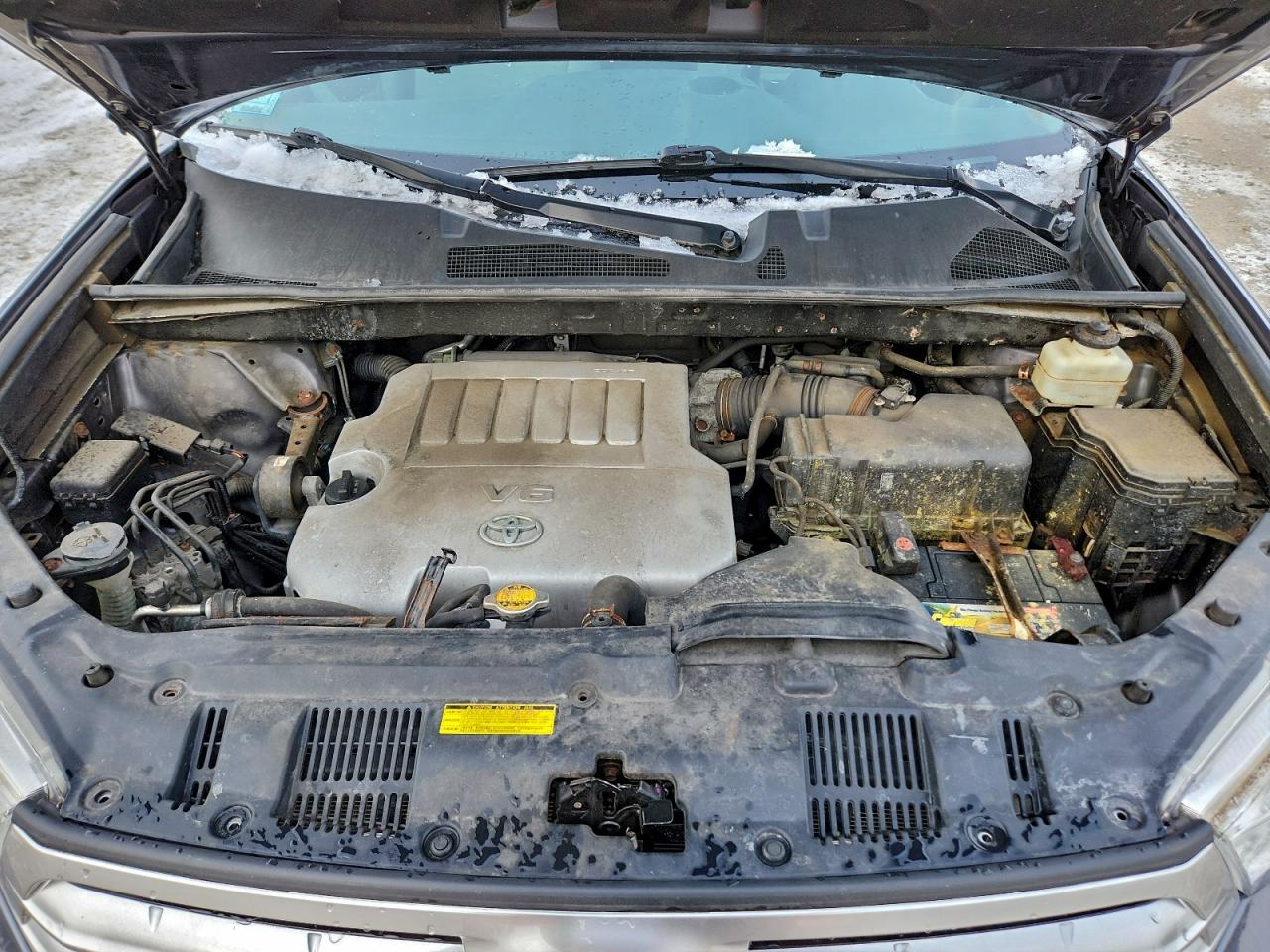 Toyota Highlander Base Image 7