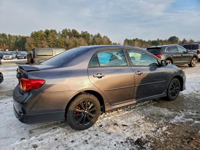 Toyota Corolla Base Image 12