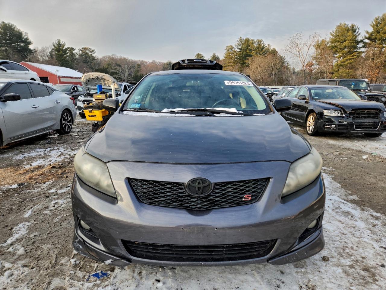 Toyota Corolla Base Image 4