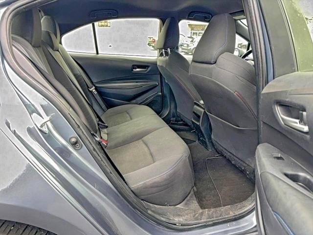 Toyota Corolla Se Image 5