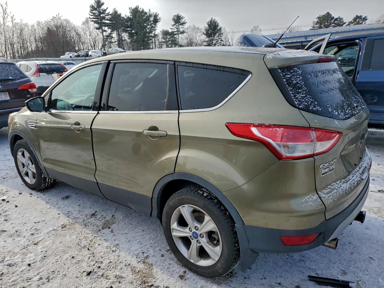 Ford Escape Se Image 2