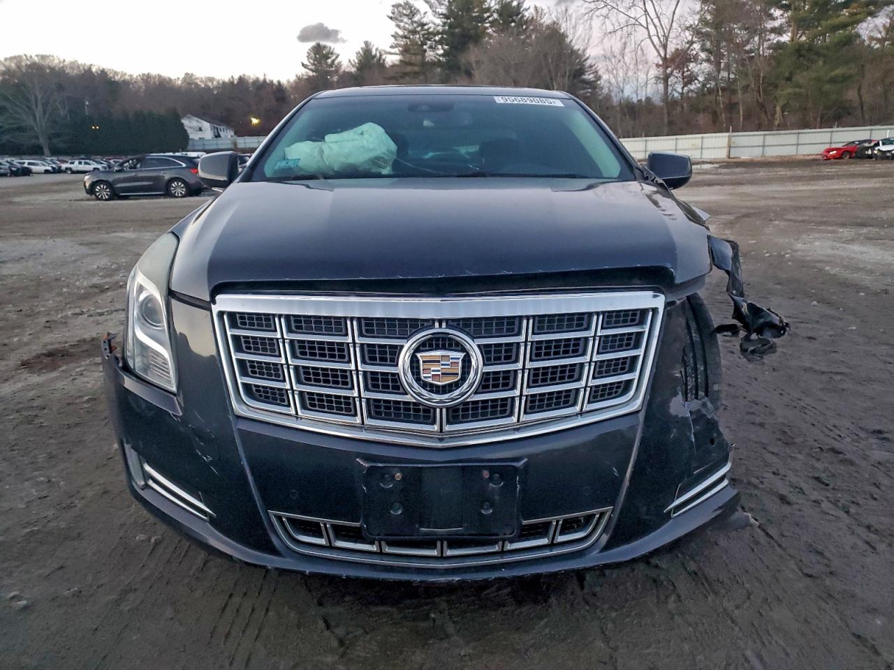 Cadillac XTS Luxury Collection Image 11