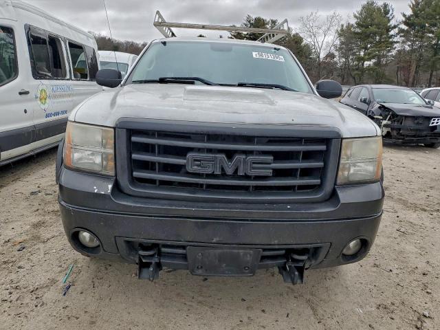 GMC Sierra K1500 Image 4