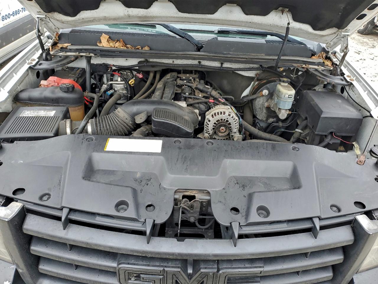 GMC Sierra K1500 Image 8