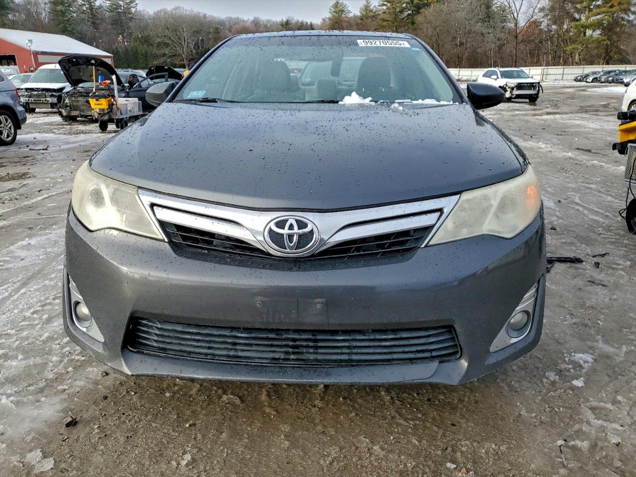 Toyota Camry Se Image 9