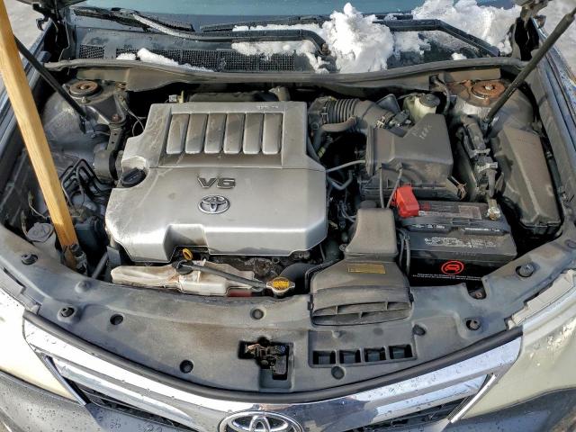 Toyota Camry Se Image 10