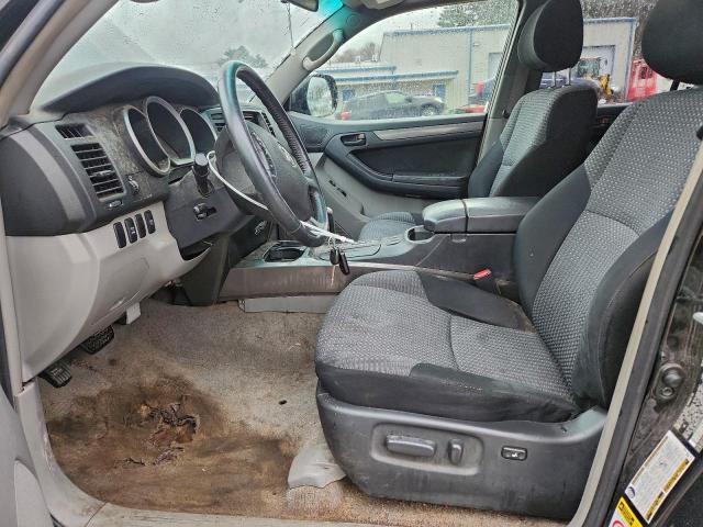 Toyota 4Runner Sr5 Image 6