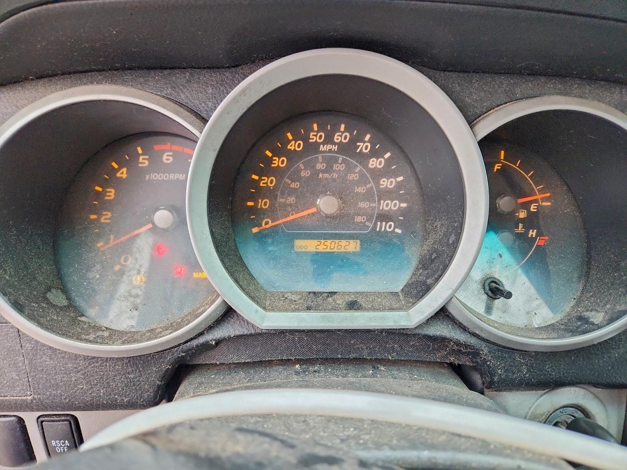 Toyota 4Runner Sr5 Image 12