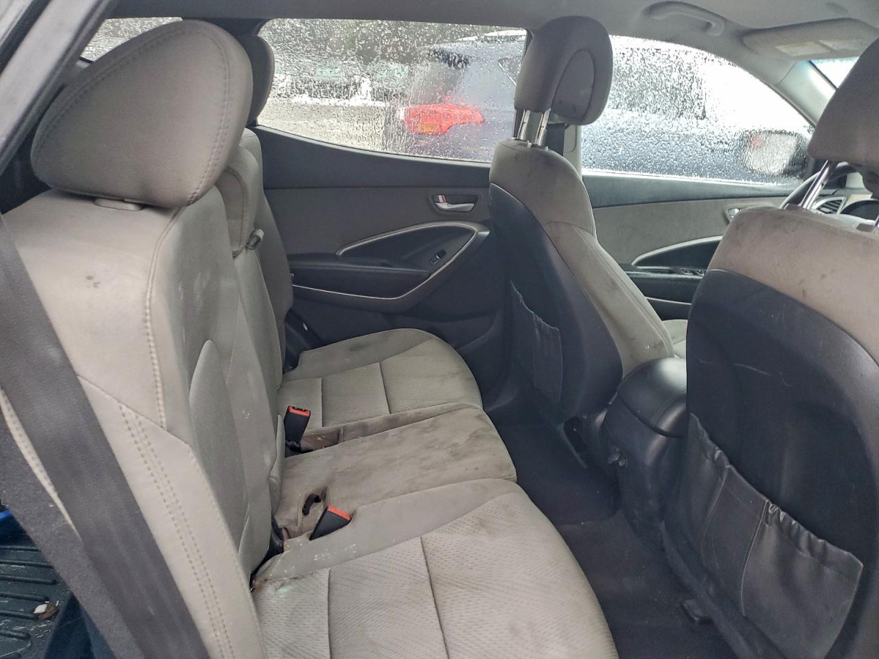 Hyundai SANTA FE Image 7