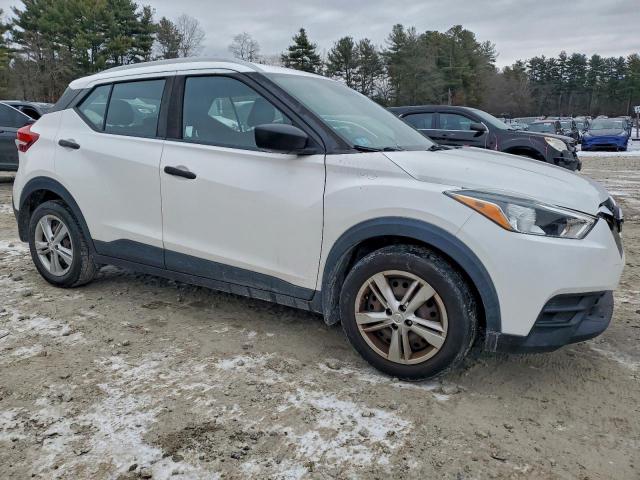 Nissan Kicks S Image 3