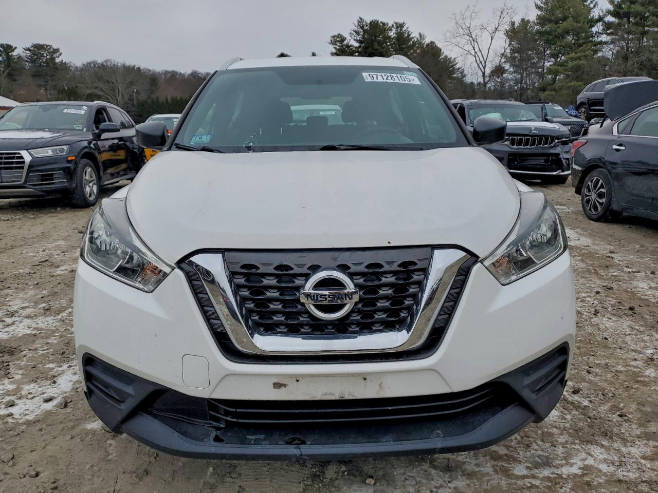 Nissan Kicks S Image 6