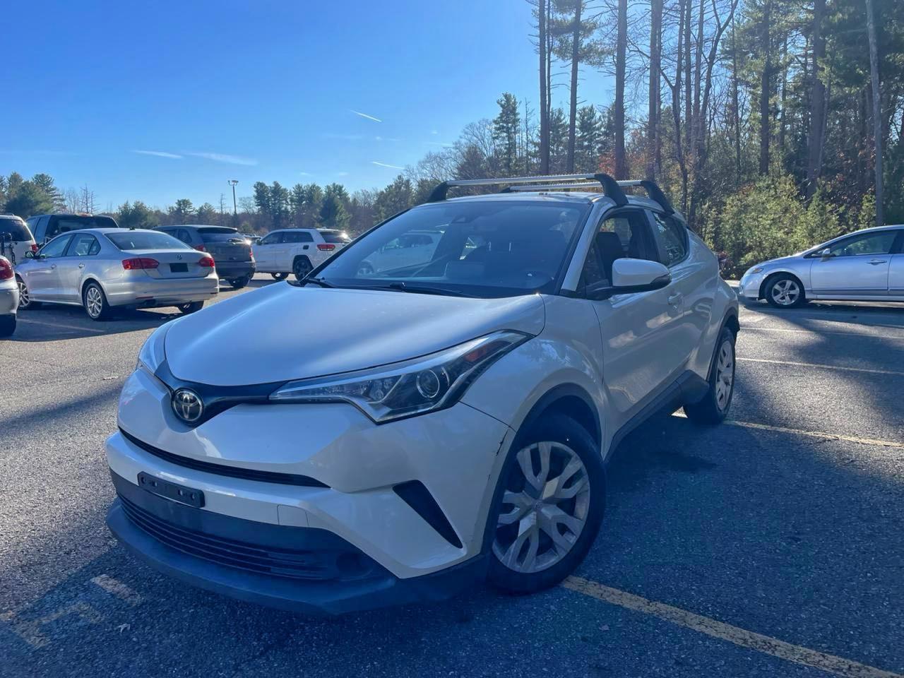 Toyota C-HR Xle Image 5