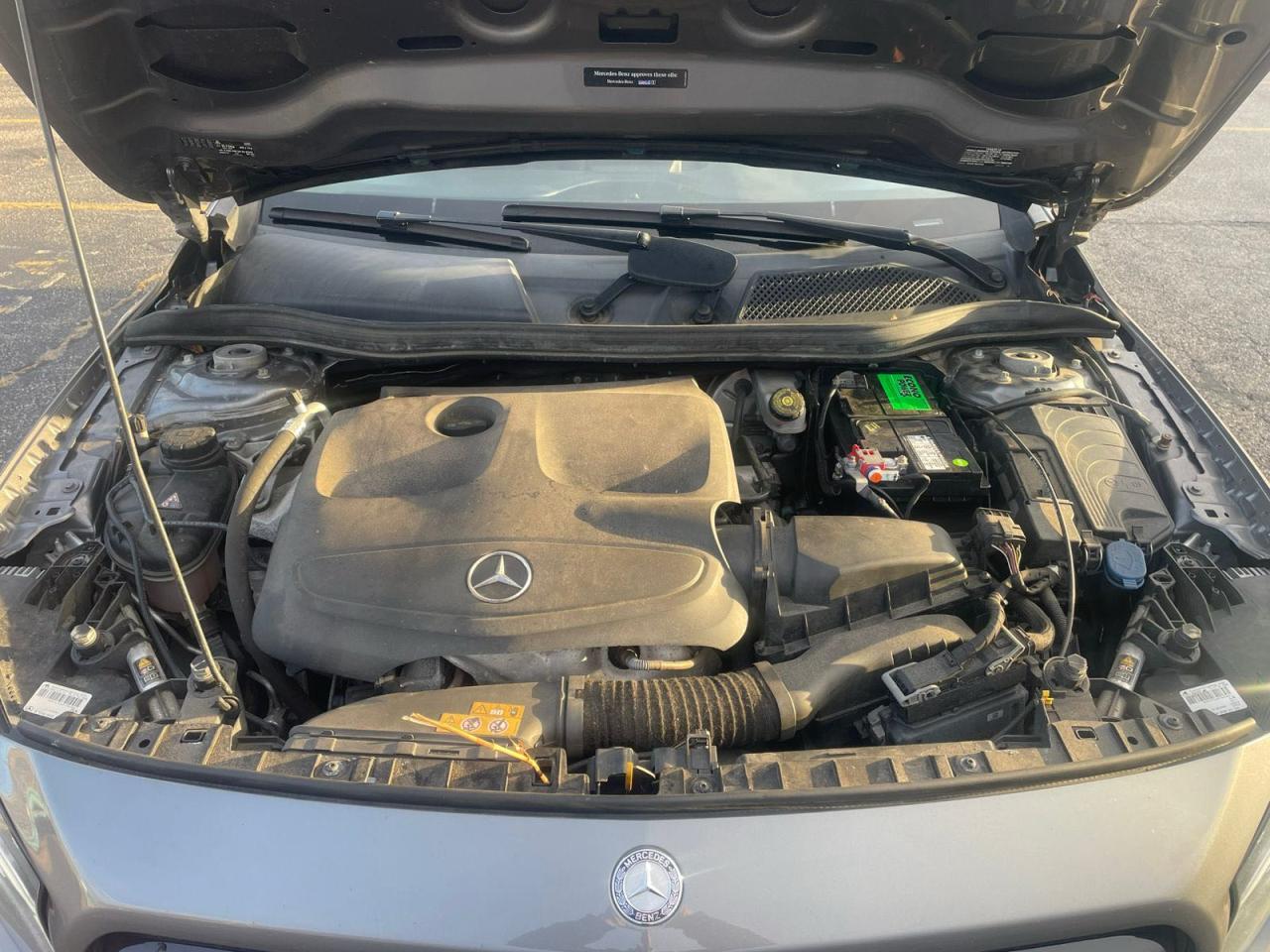 Mercedes-Benz GLA 250 4matic Image 8