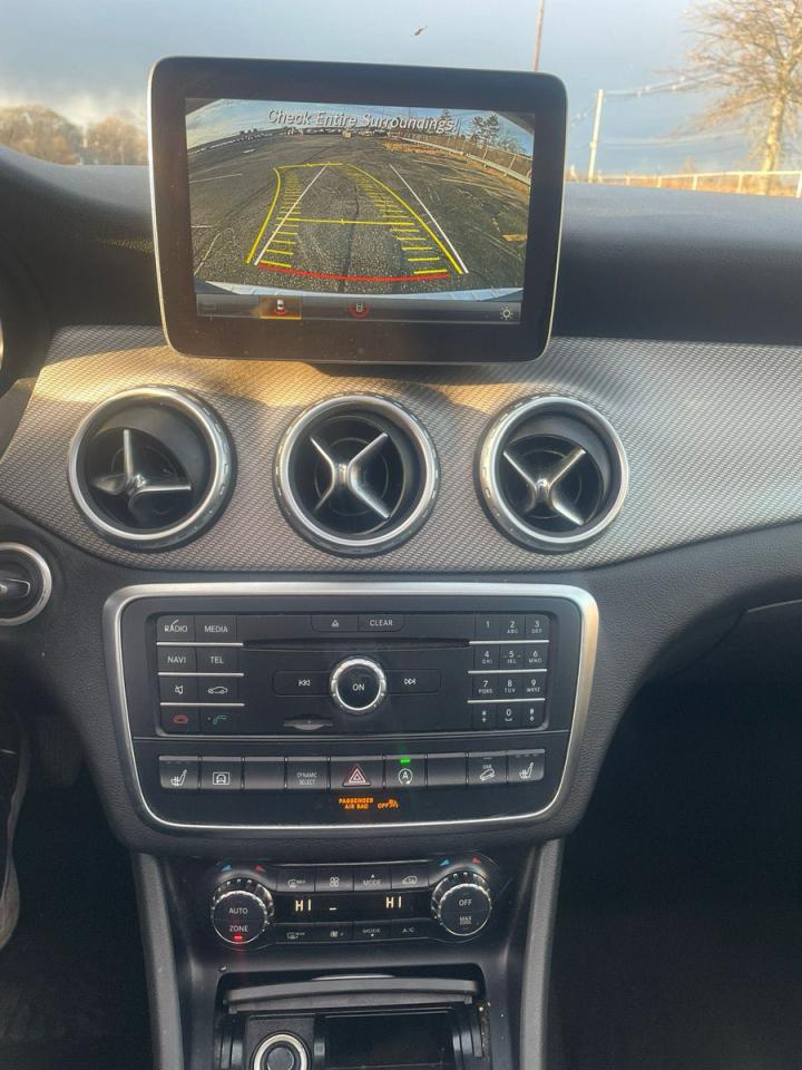 Mercedes-Benz GLA 250 4matic Image 6