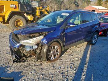  Salvage Ford Escape