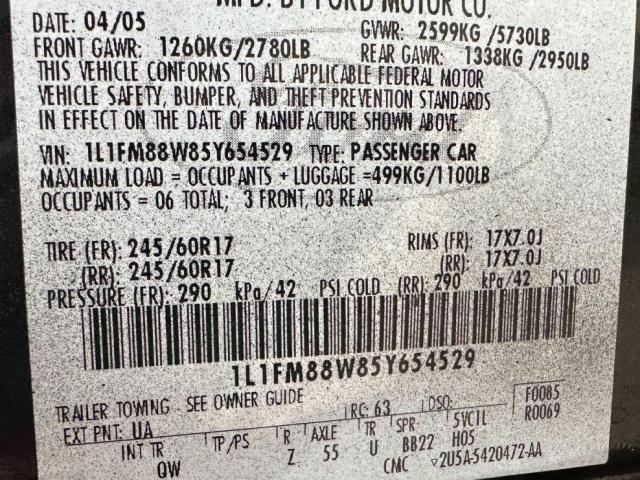 Lincoln Towncar Executive Image 7