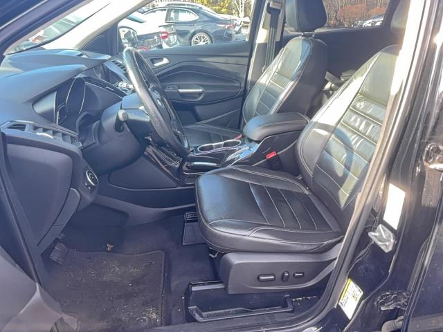 Ford Escape Titanium Image 6