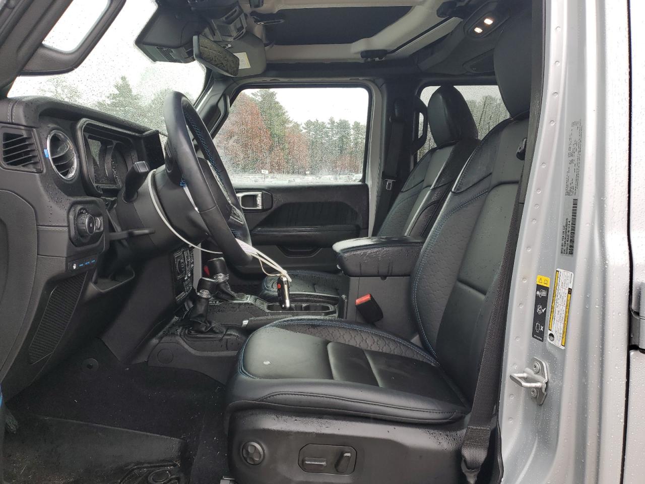 Jeep Wrangler High Altitude 4xe Image 3