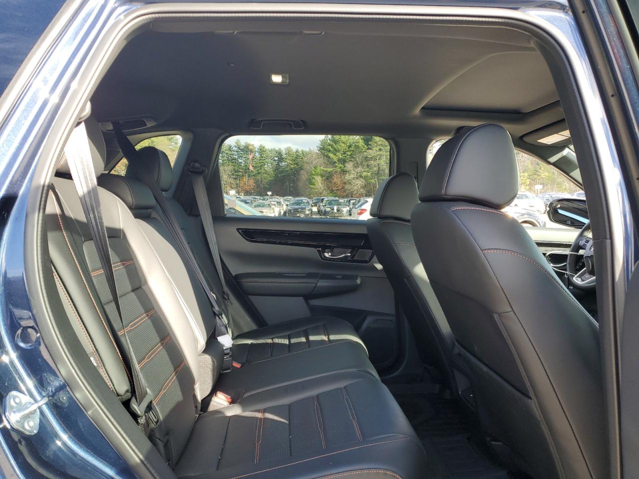 Honda Crv Sport Touring Image 9