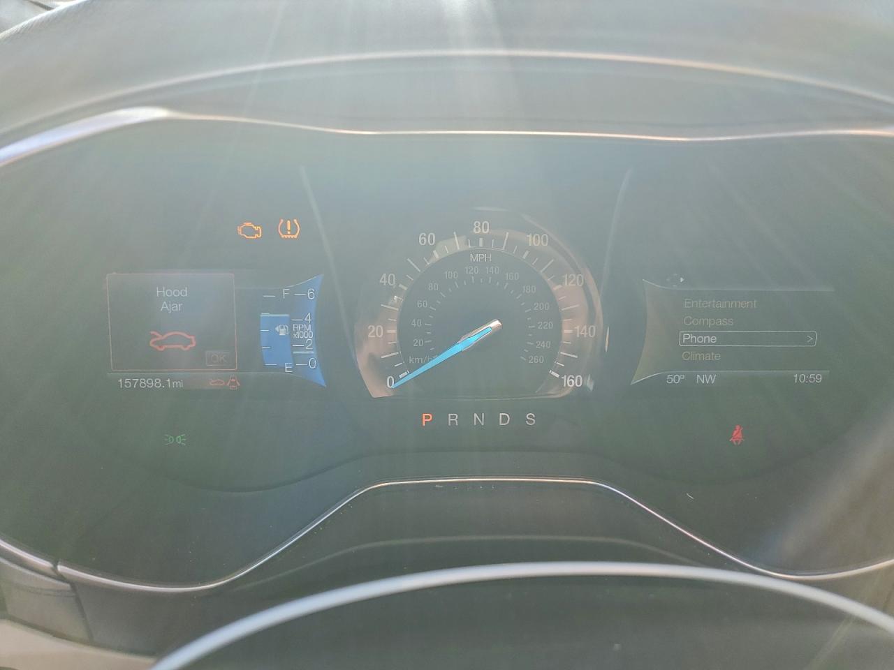 Ford Fusion Se Image 4