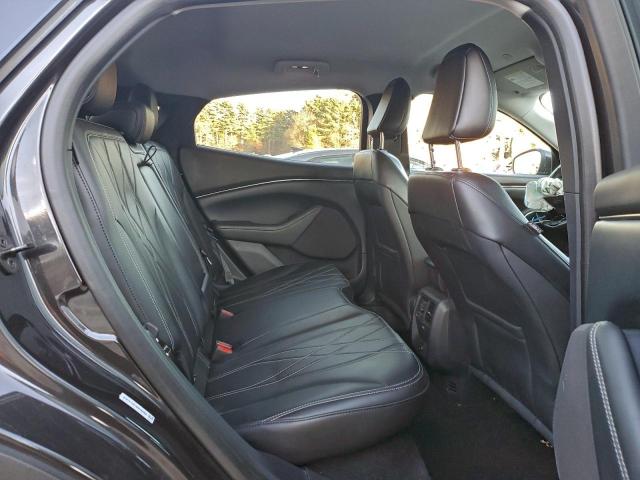 Ford Mustang Select Image 3