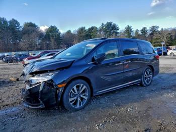  Salvage Honda Odyssey