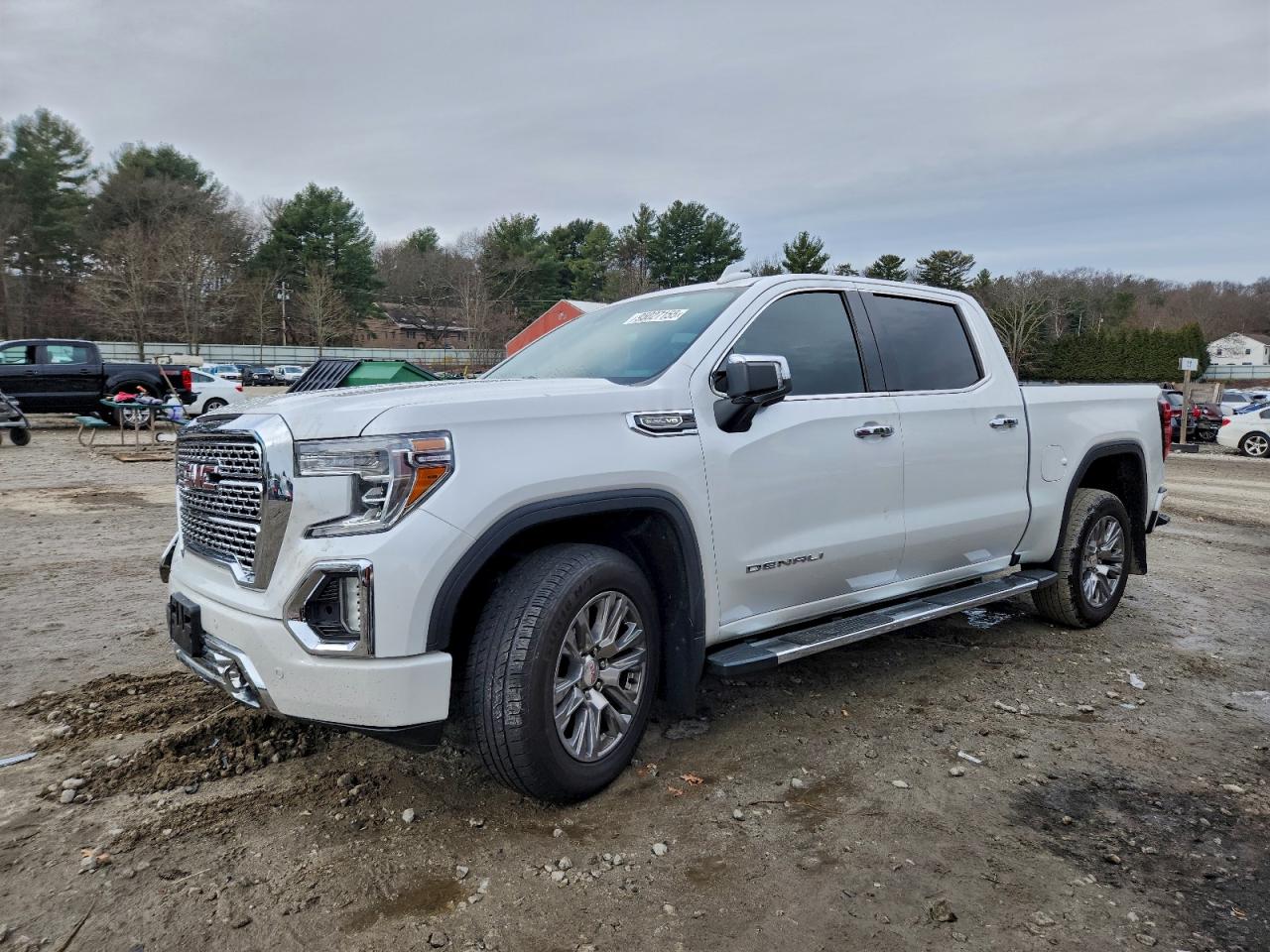 GMC Sierra K1500 Denali Image 1