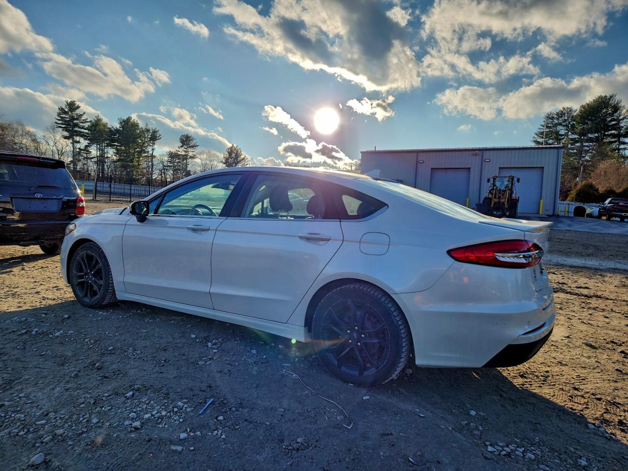 Ford Fusion Se Image 4