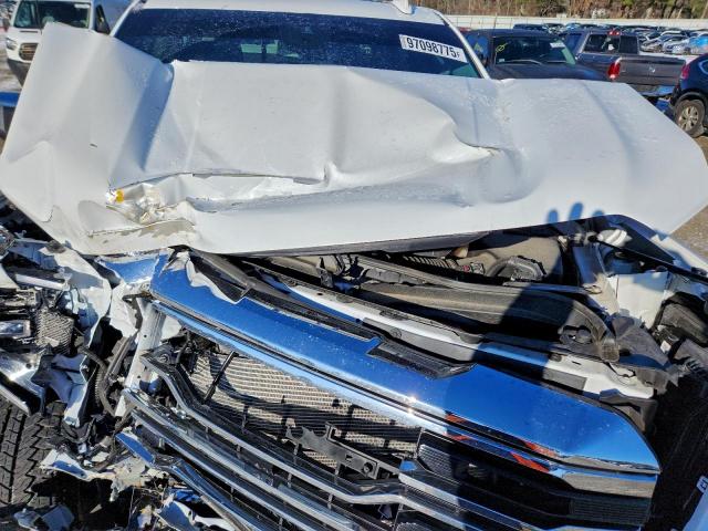 GMC Sierra K1500 Slt Image 2