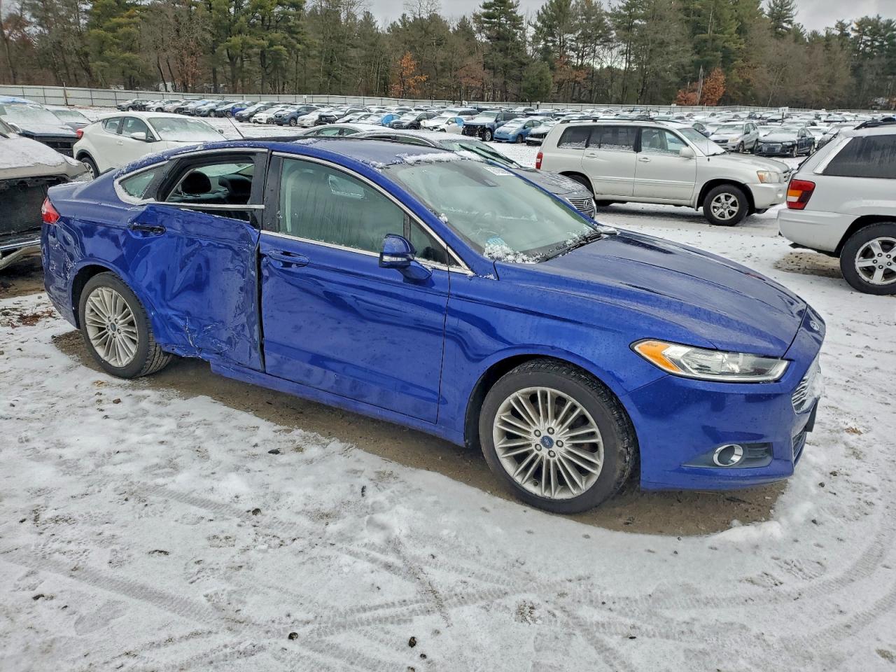 Ford Fusion Se Image 3
