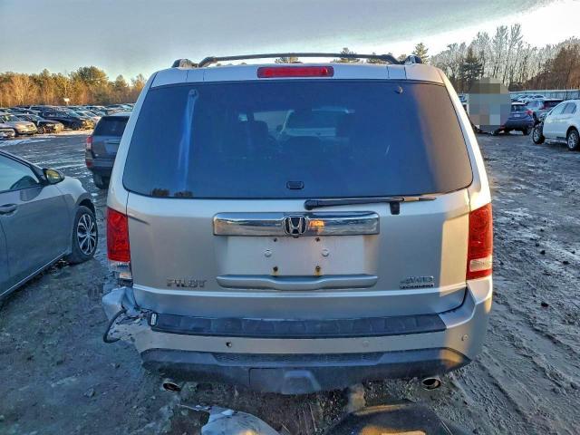 Honda Pilot Touring Image 13