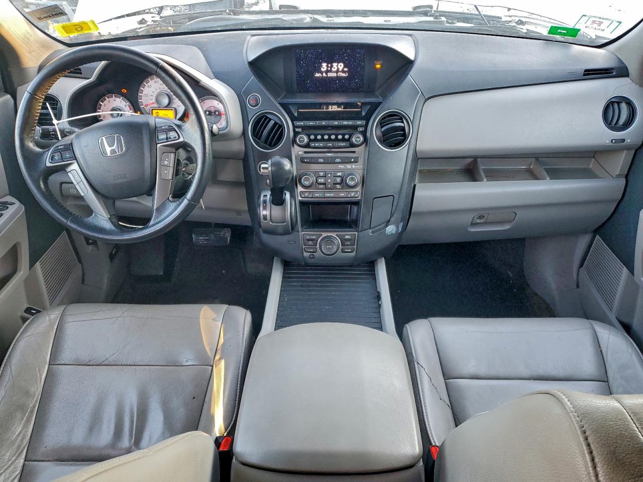 Honda Pilot Touring Image 6