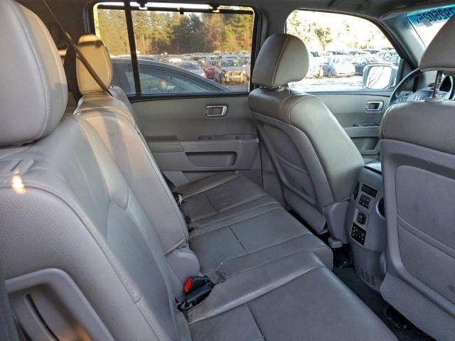 Honda Pilot Touring Image 8