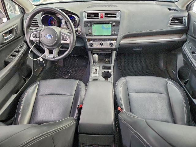 Subaru Outback 2.5i Limited Image 13