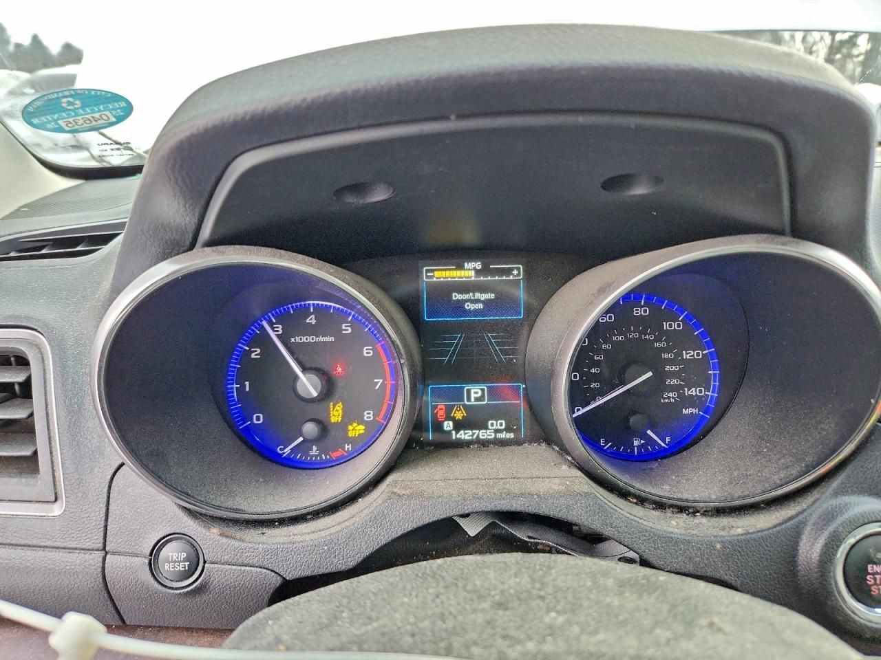 Subaru Outback 2.5i Limited Image 10