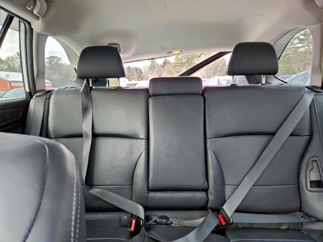 Subaru Outback 2.5i Limited Image 5