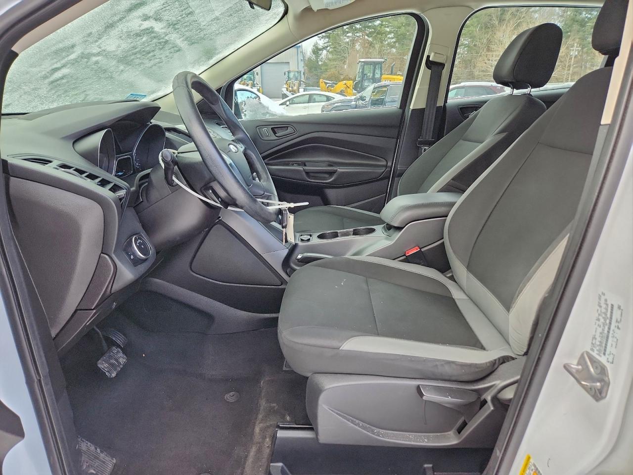 Ford Escape S Image 12