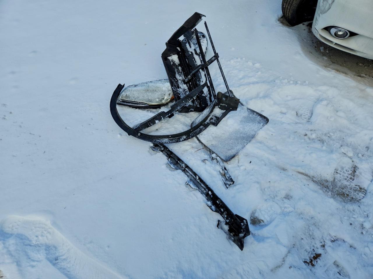 Ford Escape S Image 7