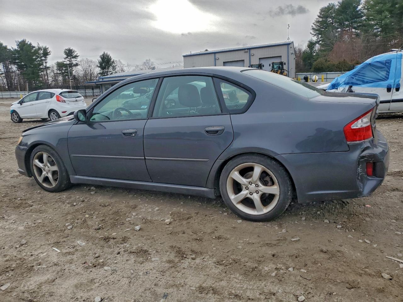 Subaru Legacy 2.5i Limited Image 7