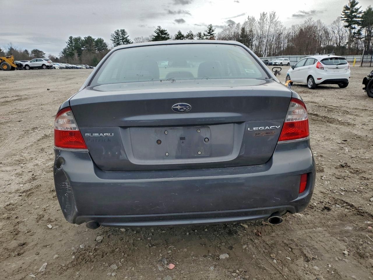 Subaru Legacy 2.5i Limited Image 5