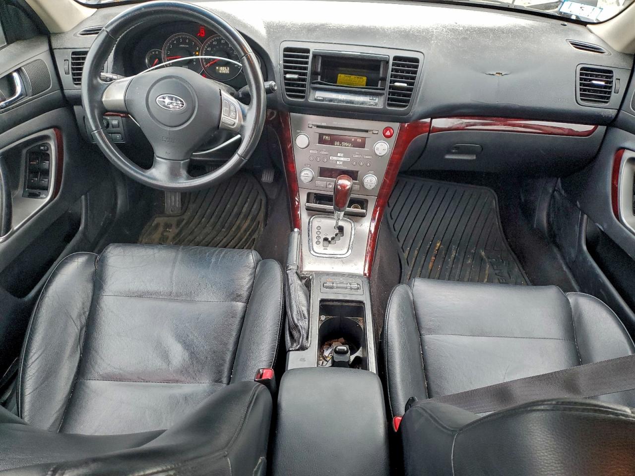 Subaru Legacy 2.5i Limited Image 2