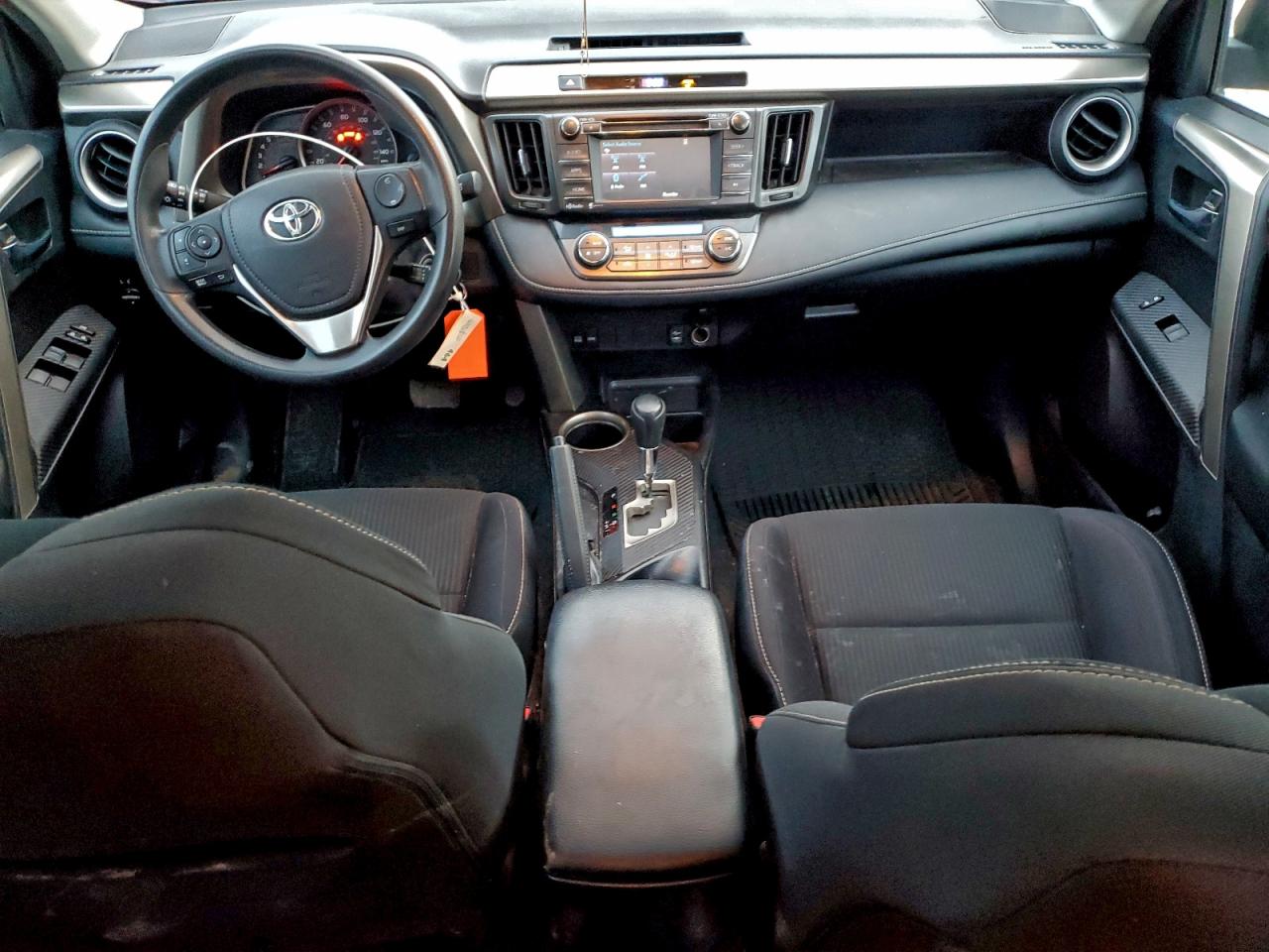 Toyota RAV4 Xle Image 12